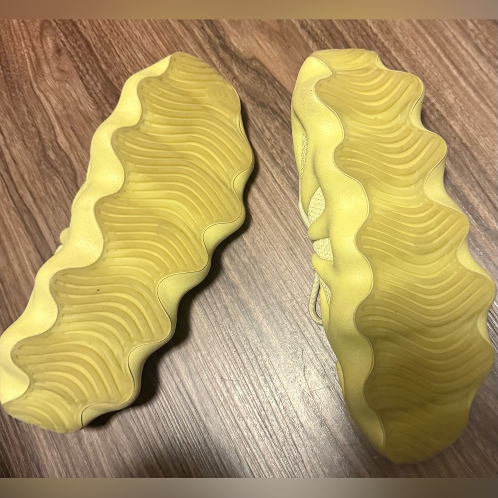 Yeezy 450 sulfur - Picture 8 of 8